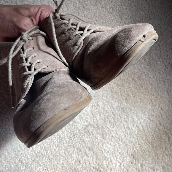 DOLCE VITA Flat Lace Up Shoes - Picture 7 of 8